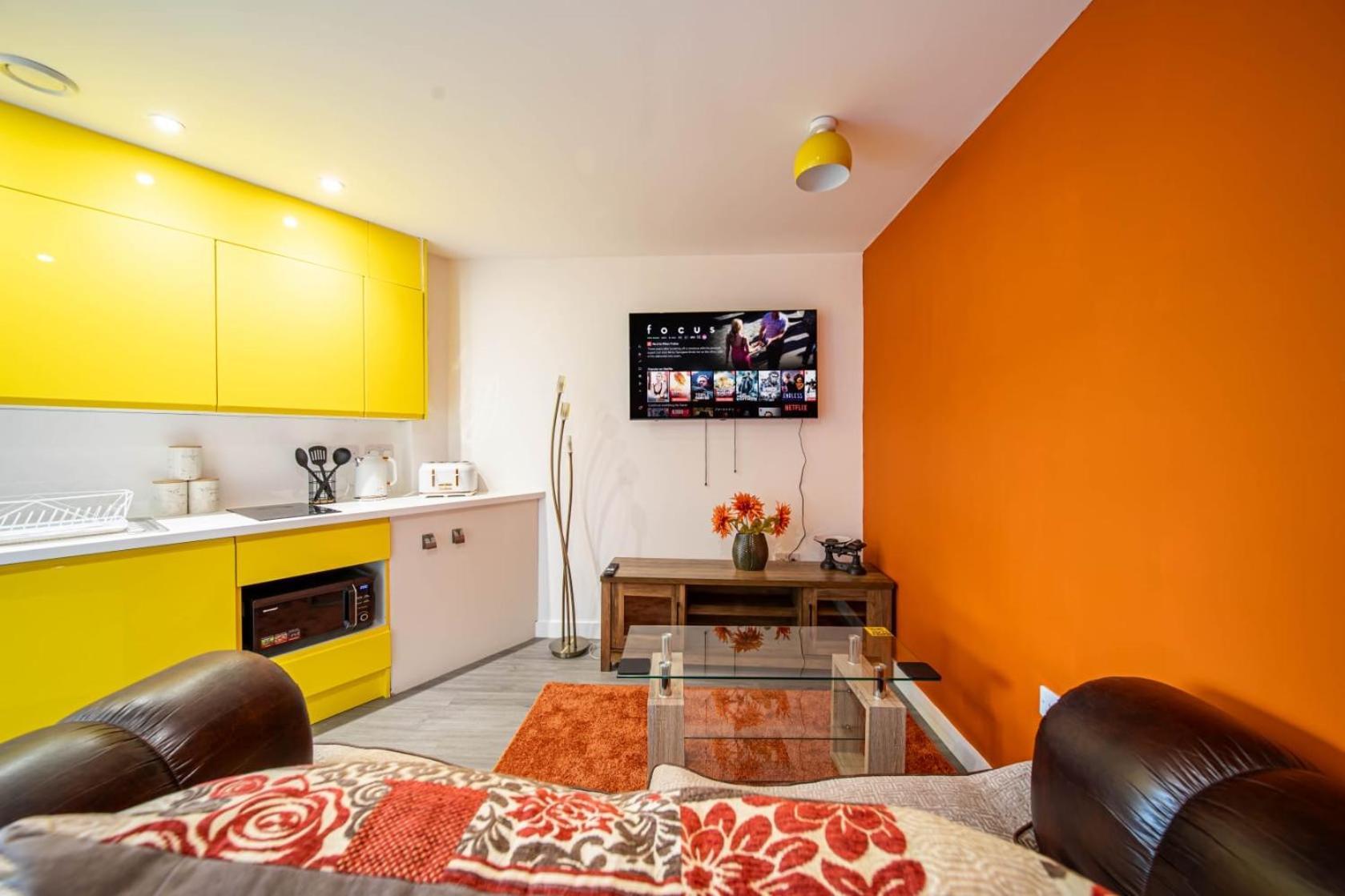 Corner Studio Apartment In Sheffield Buitenkant foto