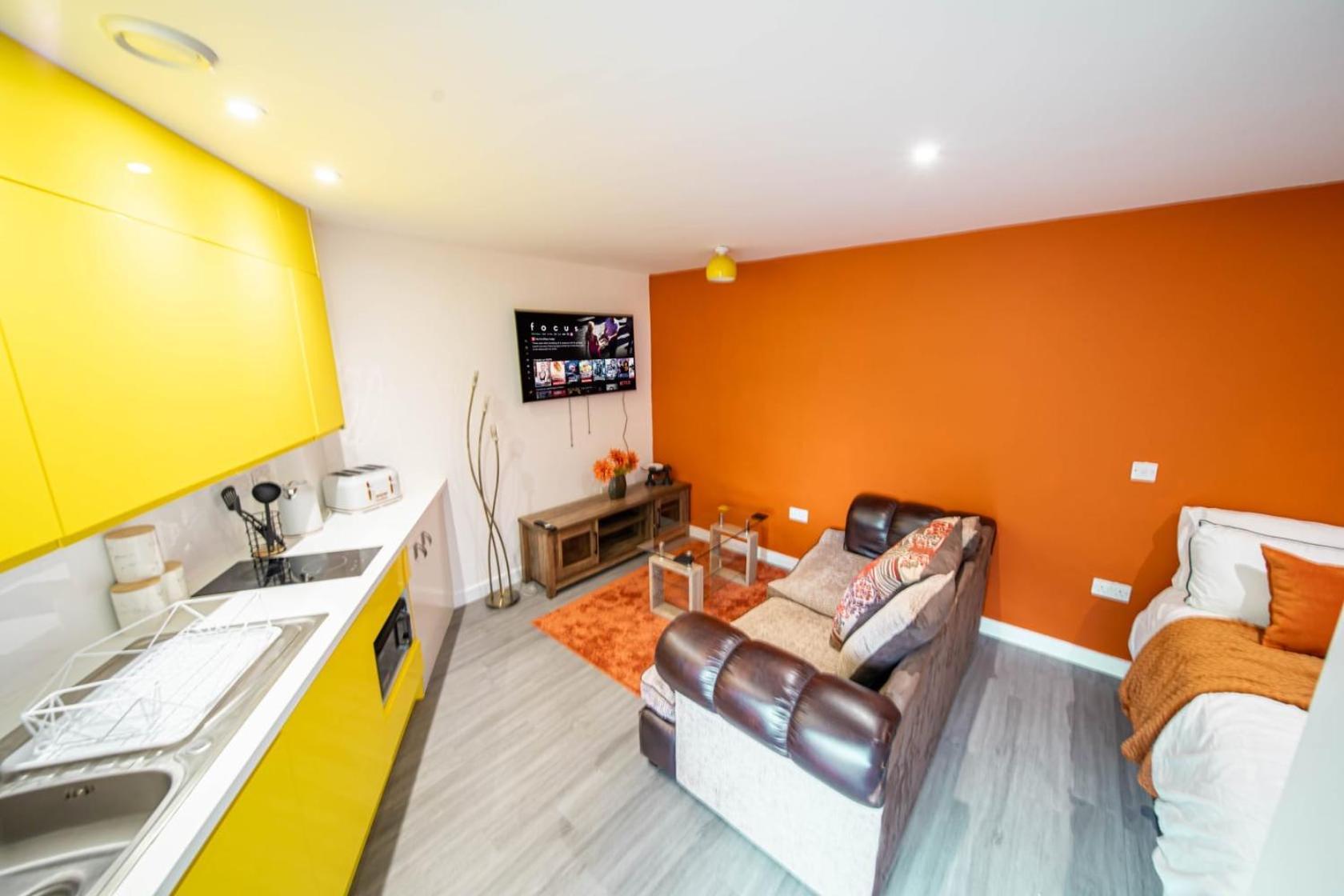 Corner Studio Apartment In Sheffield Buitenkant foto